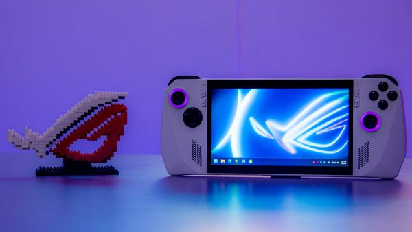 Ra mắt máy chơi game cầm tay ROG Ally, giá dưới 20 triệu đồng