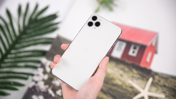 Bảng giá iPhone cũ đầu tháng 6: Tiếp tục giảm sâu, iPhone 12 chỉ từ 8,89 triệu đồng