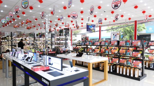 FPT Shop tiên phong lên kệ 50.000 máy cấu hình gaming với giá chỉ 10,99 triệu đồng