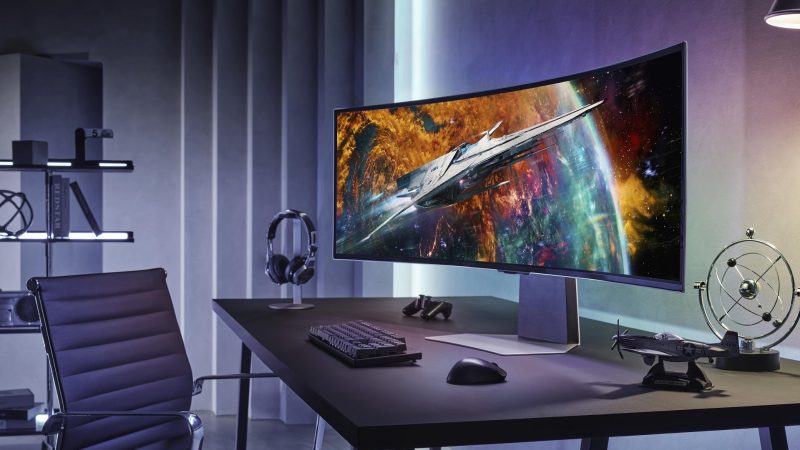 Samsung ra mắt màn hình chơi game Odyssey OLED G9