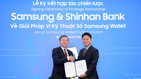 Samsung hợp tác ngân hàng Shinhan mang Samsung Wallet đến gần người dùng Việt