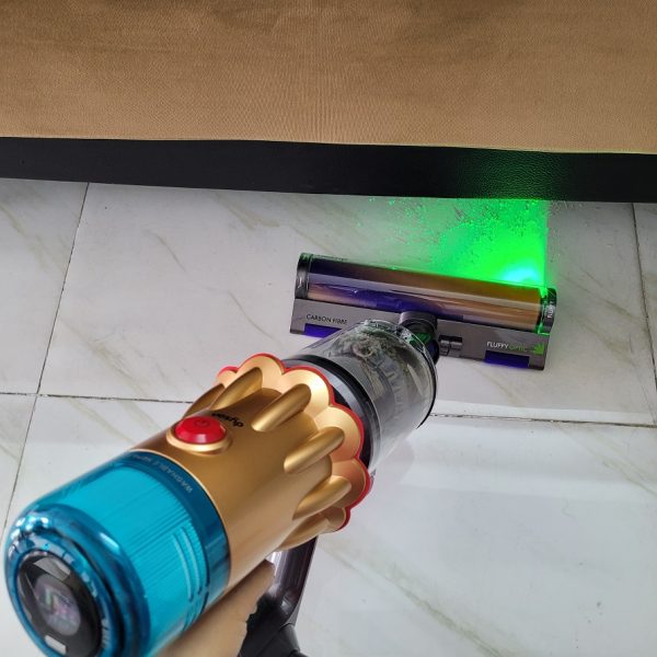 “Nghiện” dọn nhà với Dyson V12s Detect Slim Submarine