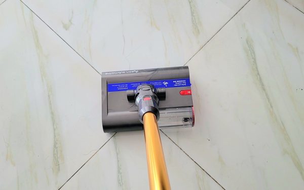 “Nghiện” dọn nhà với Dyson V12s Detect Slim Submarine