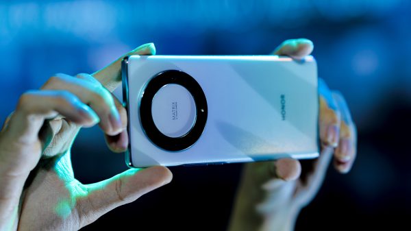 HONOR chính thức trở lại Việt Nam với dòng sản phẩm X-series