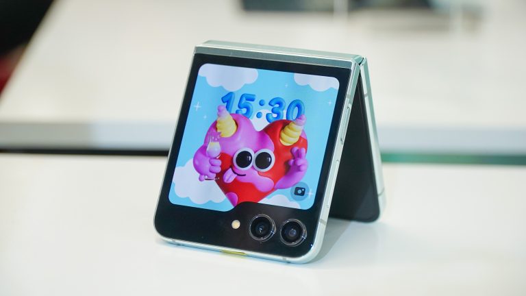 Di Động Việt nhận đặt trước Galaxy Z Fold5|Z Flip5 với nhiều ưu đãi độc quyền trị giá hơn 8 triệu đồng