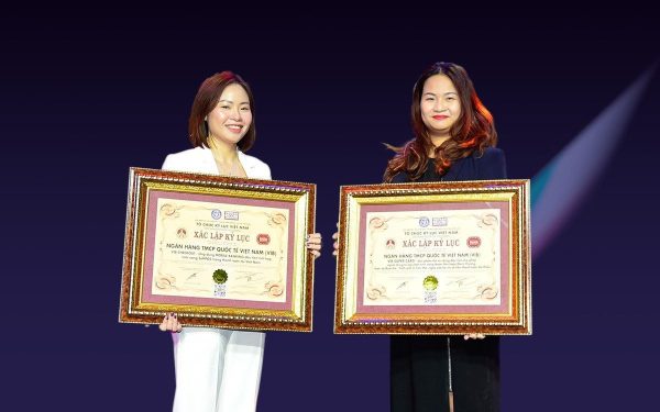 VIB 4 lần xác lập kỷ lục Việt Nam