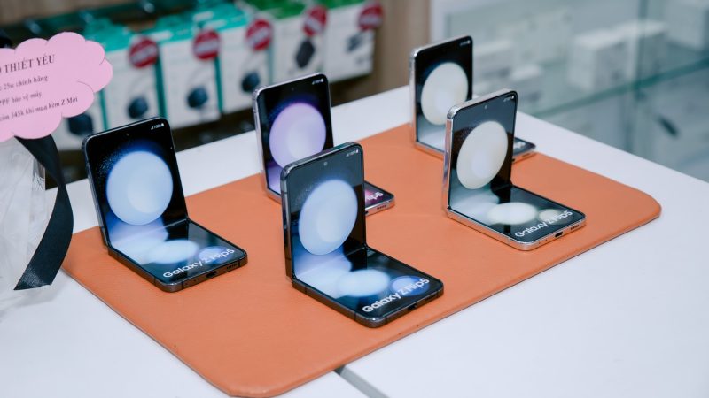 Người dùng sẽ được trả hàng, hoàn tiền 100% khi mua Galaxy Z Fold5, Z Flip5 nếu không thích