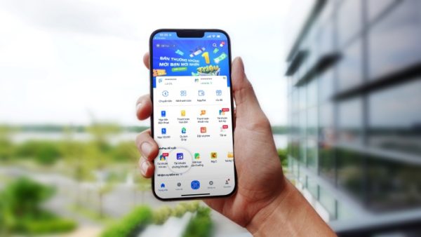 ZaloPay trở thành ví điện tử đầu tiên hỗ trợ đầu tư chứng khoán