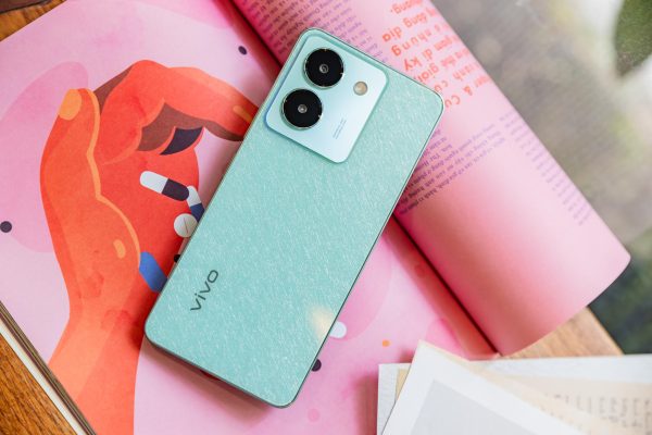 Điện thoại dưới 6 triệu đáng mua dành cho mùa Back To School