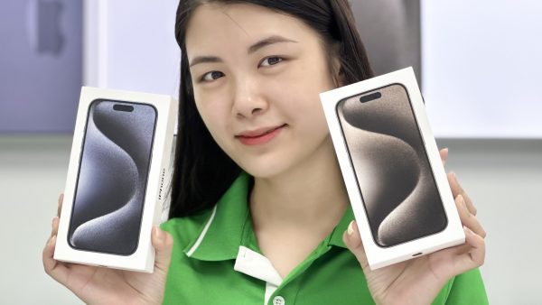 24hStore sẵn hàng iPhone 15 series giao ngay cùng khuyến mại hấp dẫn đến 15 triệu đồng