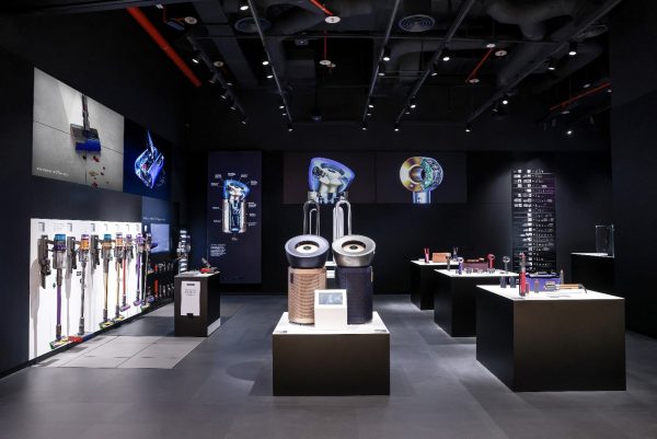 Dyson khai trương cửa hàng Dyson Demo mới tại Lotte Mall West Lake, Hà Nội