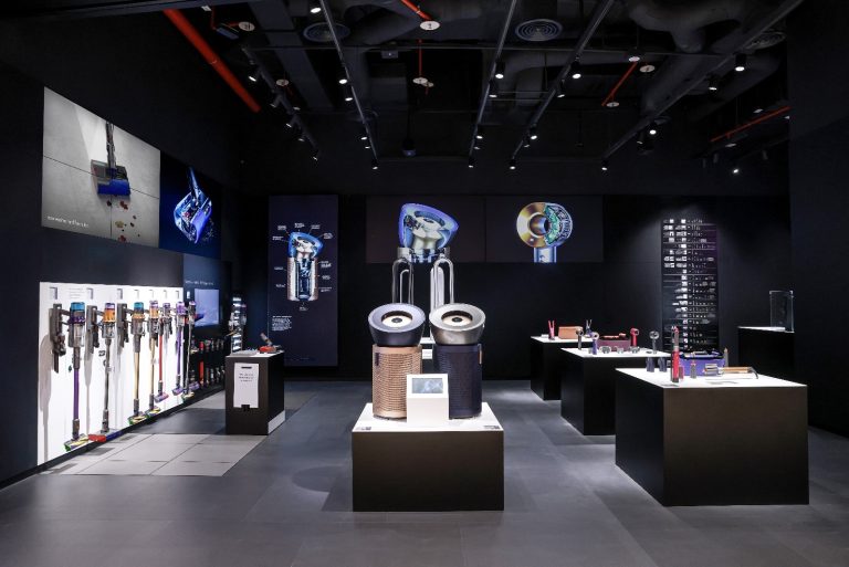 Dyson khai trương cửa hàng Dyson Demo mới tại  Lotte Mall West Lake, Hà Nội