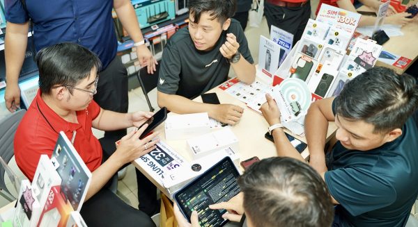 CellphoneS mở bán sớm 1000 đơn Xiaomi 13T series