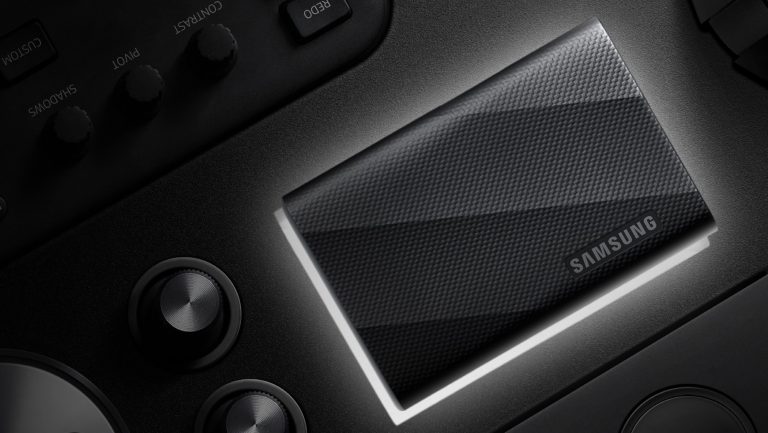 Samsung ra mắt ổ cứng di động SSD T9