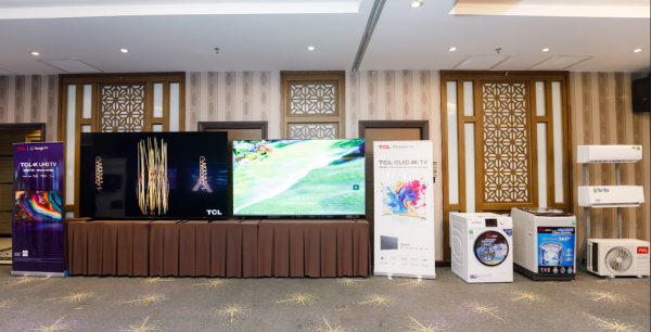 TCL gia nhập đường đua TV kích thước lớn, nâng cao chất lượng dịch vụ hậu mãi