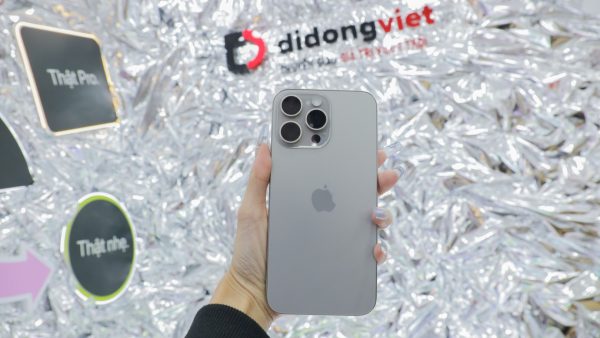 iPhone 15 về thêm hàng, mua iPhone đơn giản hơn thời gian đầu