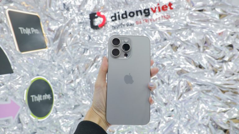 iPhone 15 về thêm hàng, mua iPhone đơn giản hơn thời gian đầu