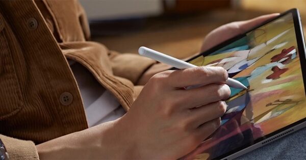 MeKo chính thức trở thành nhà phân phối ESR tại Việt Nam