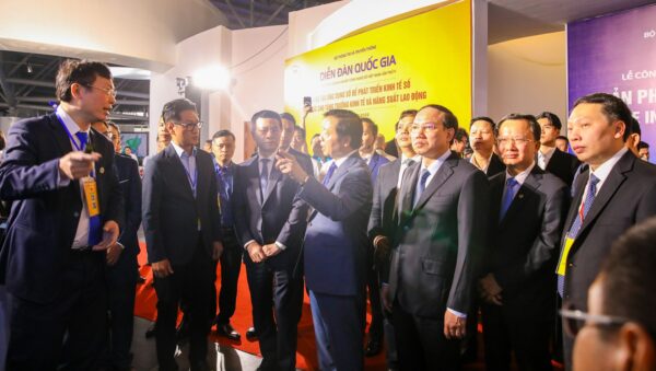 CMC Cloud giành giải Bạc sản phẩm Make in Vietnam xuất sắc cho Kinh tế số