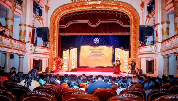 Tập đoàn Công nghệ CMC nhận Bằng khen của Thủ tướng Chính phủ