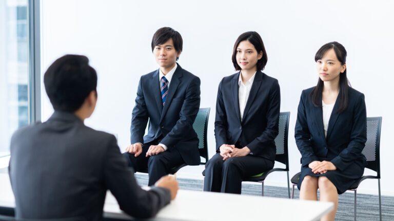Đi phỏng vấn cần chuẩn bị gì?