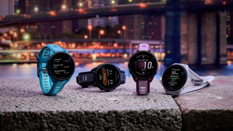 Garmin Forerunner 165 series ra mắt, màn hình AMOLED, giá từ 6.69 triệu đồng