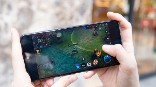 Những lý do để bạn chọn vivo Y100 cho cuộc sống đầy sắc màu