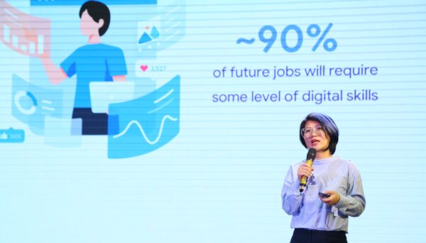 Google hợp tác với báo Tuổi Trẻ tổ chức hội thảo “Hiểu AI, làm giàu hành trang nghề nghiệp”