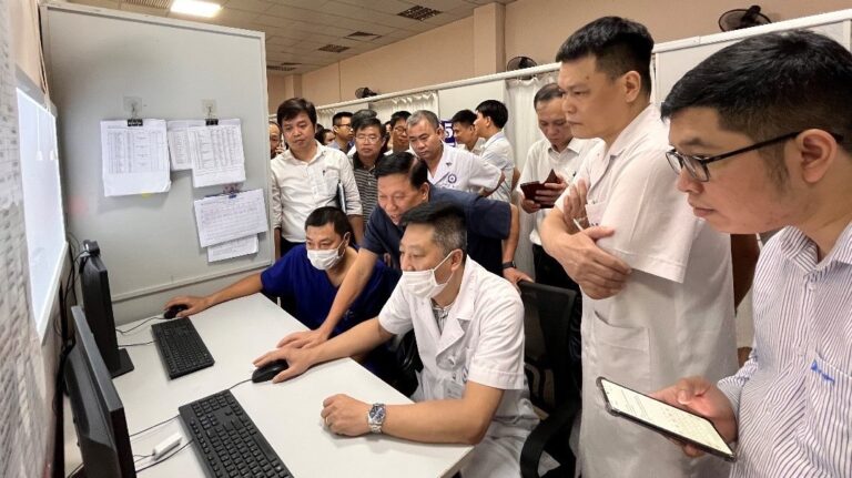 Đến thăm bệnh viện số hoá ở Hà Nội