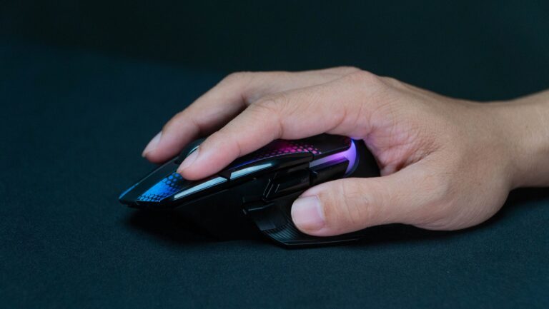 LOGITECH G ra mắt G502X – Phiên bản kỷ niệm 10 năm cho dòng G502
