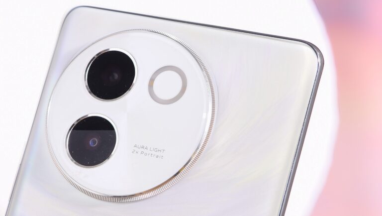 vivo trình làng bộ đôi smartphone V30 5G và V30e 5G tại Việt Nam, giá từ 9.49 triệu đồng