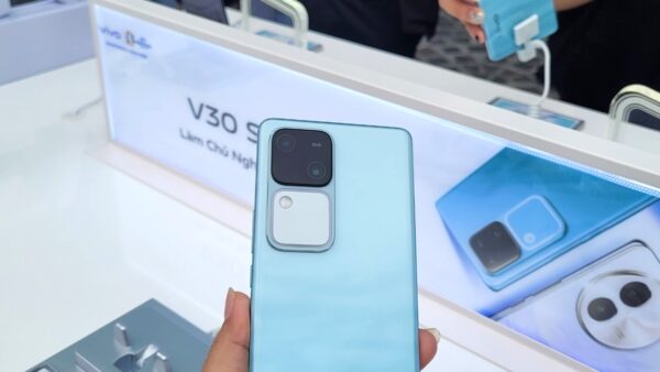 vivo trình làng bộ đôi smartphone V30 5G và V30e 5G tại Việt Nam, giá từ 9.49 triệu đồng