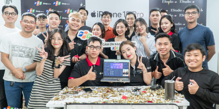 Chính thức mở bán Apple trên Tiktok Shop, F.Studio by FPT tung ngay ưu đãi tại gian hàng