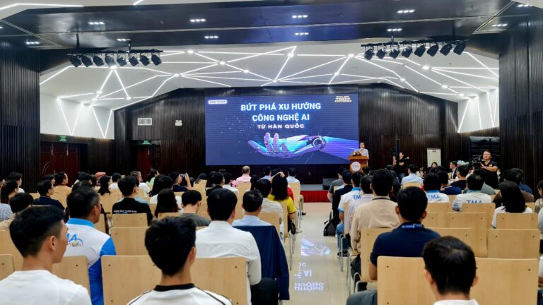 Hội thảo “Giải pháp AI cho doanh nghiệp”: Giới thiệu giải pháp, chia sẻ kinh nghiệm và quy trình áp dụng AI