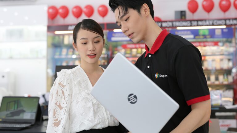 Điểm thi càng cao, đến FPT Shop sắm laptop nhận ưu đãi càng lớn