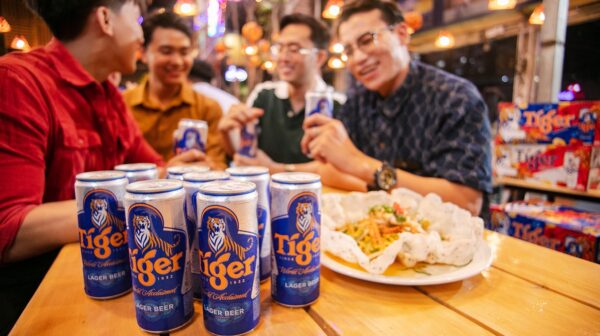 Tiger Beer triển khai chương trình “Bật lon Tiger, nâng bóng vàng 1 tỷ”
