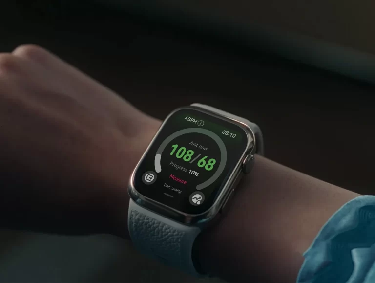Huawei Watch D2 ra mắt tại Philippines với tính năng đo huyết áp liên tục