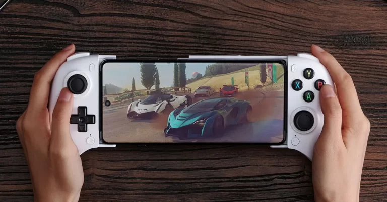 8BitDo ra mắt bộ điều khiển chơi game di động Ultimate