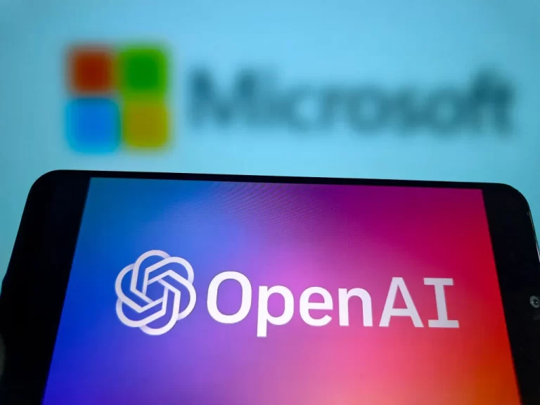 Mối quan hệ giữa OpenAI và Microsoft đang trở nên rạn nứt