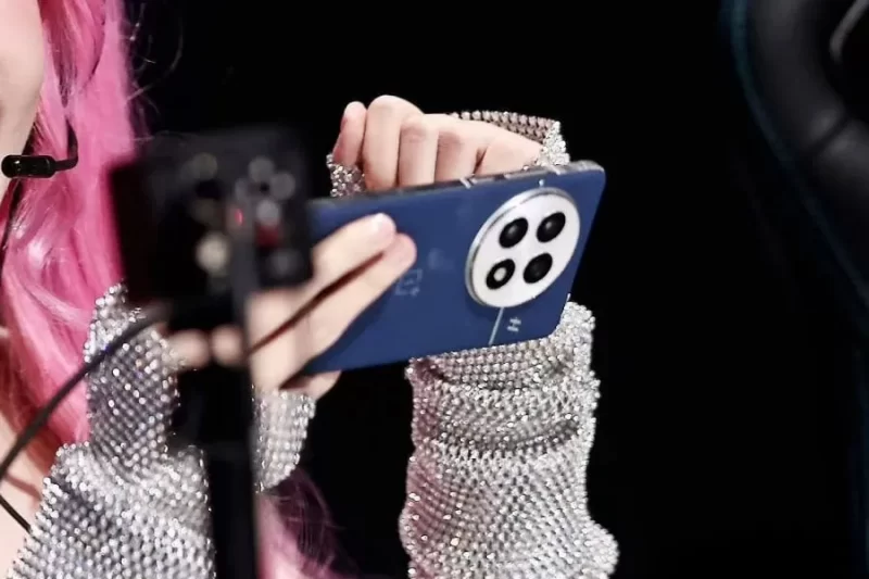 OnePlus 13 chuẩn bị ra mắt với thiết kế đẹp và cấu hình ấn tượng