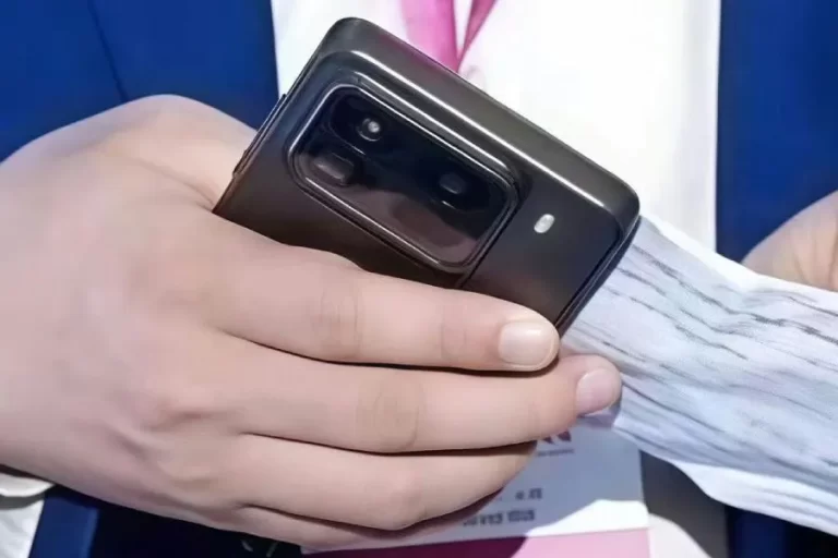 Xiaomi 15 Pro xuất hiện với hình ảnh thật, thiết kế ấn tượng