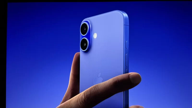 Người dùng iPhone 16 than phiền về vấn đề thời gian sử dụng pin thấp