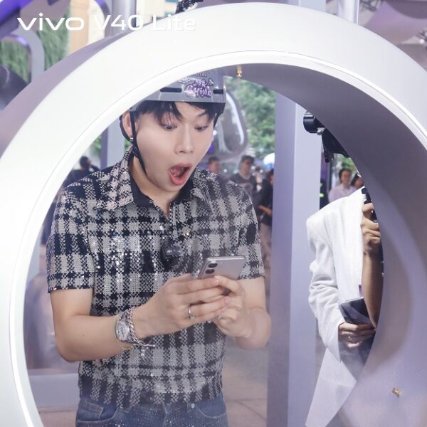 vivo tổ chức sự kiện trải nghiệm vivo V40 Lite - Bền Mượt Vượt Thời Gian, thu hút đông đảo người tham dự