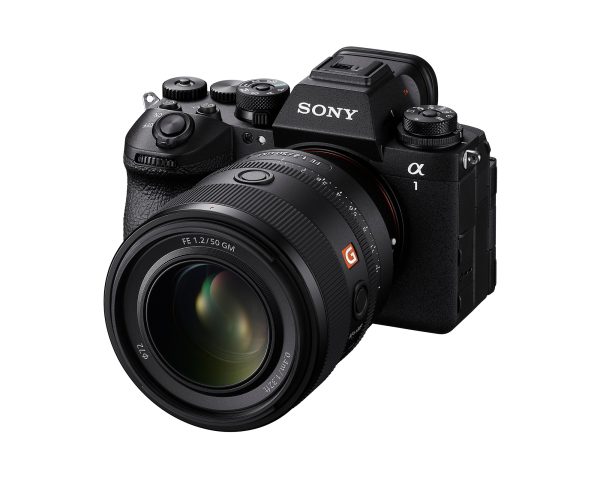 Sony ra mắt máy ảnh flagship thế hệ thứ hai Alpha 1 II và ống kính FE 28-70mm F2 G Master