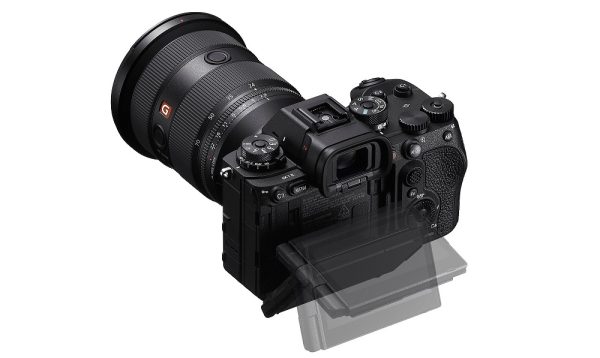 Sony ra mắt máy ảnh flagship thế hệ thứ hai Alpha 1 II và ống kính FE 28-70mm F2 G Master