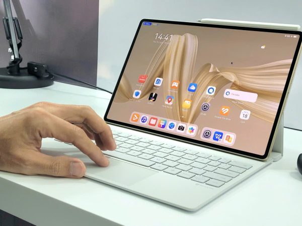 HUAWEI MatePad Pro 12.2 inch lên kệ, giảm 1 triệu đồng trên giá niêm yết kèm bộ quà tặng trị giá hơn 11 triệu đồng