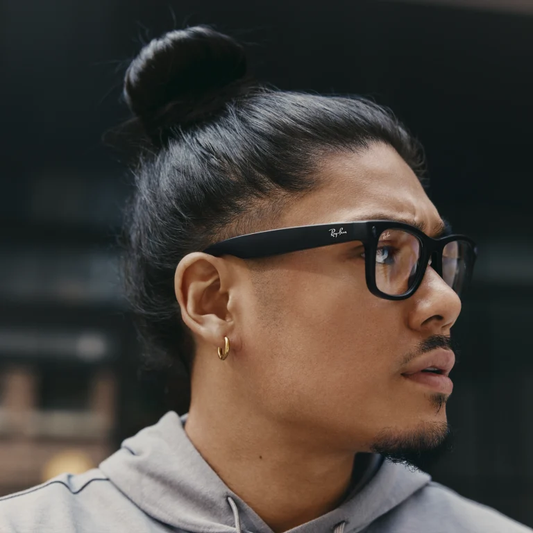 Kính thông minh Ray-Ban Meta được nâng cấp AI thời gian thực đầy ấn tượng