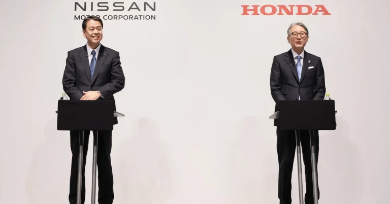 Honda và Nissan thảo luận về việc sáp nhập để cạnh tranh trong thị trường EV