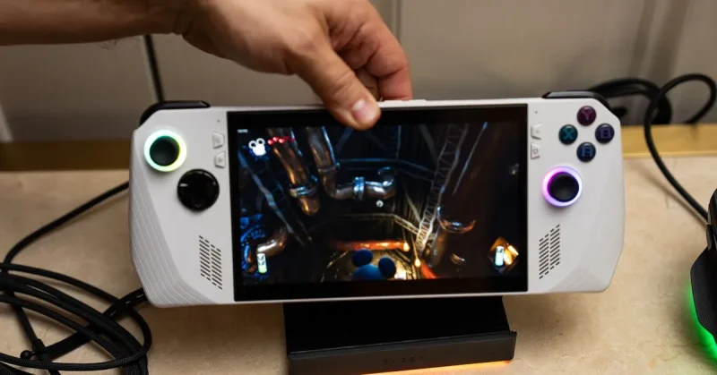 Razer ra mắt dock Chroma thế hệ mới với tính năng tăng cường chơi game