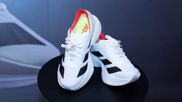 adidas Việt Nam chính thức ra mắt dòng sản phẩm giày chạy bộ chuyên nghiệp Adizero Adios Pro 4